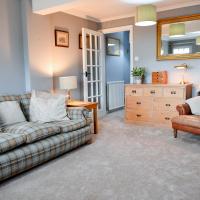 Charming Malvern Cottage with Outstanding Views, hotel in Malvern Wells