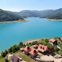 Draganovi Konaci, hótel í Zaovine