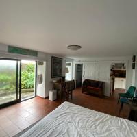 Caboz Inn, hotel perto de Aeroporto da Ilha do Faial (Horta) - HOR, Horta