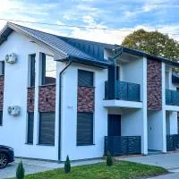 Kiko apartmani LUX, хотел в Зренянин