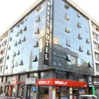 Viesnīca Waves hotel pilsētā Avcılar