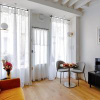 Designer apartment on St Louis Island in Paris - Welkeys