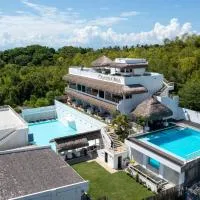 Bohol Coastal View Hotel, hotel a Taiwala