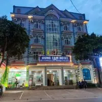 ĐỒNG TÂM HOTEL, готель у місті Bắc Yên