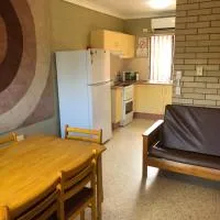 Unit 2 Pattison, hotel din Emu Park