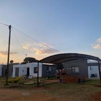 AIRPORTVIEW HEIGHTS, hotel near Mmabatho International Airport - MBD, Montshiwa