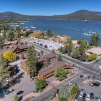 Robinhood Resort, hótel í Big Bear Lake