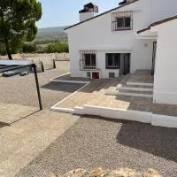 Ayora में, होटल DJM Palms - Shared Casa Rural - Casa Rural Compartida - No es una casa privada