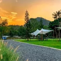 Skugga Farm - Suites and Cabin: Mae On şehrinde bir otel