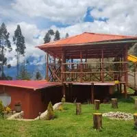 the wooden house choquequirao, hótel í Cachora