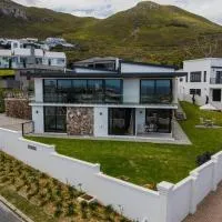 The View, Apartment, with magnificent sea view, hotel i Hermanus