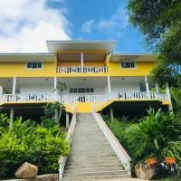 Villa Des Flots, готель у місті La Réunion