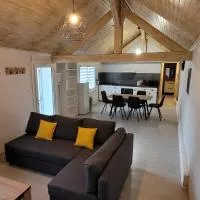 la maison de l'abeille de Percey, hotel di Percey-le-Pautel