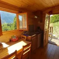 Les ROULOTTINS, hotel a Briançonnet