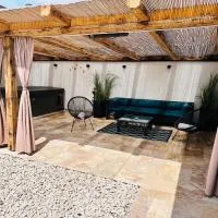 Villa 3、メディアシュのホテル
