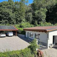 Deliziosa casa immersa nel verde, hotel v oblasti Borgo Po, Turín