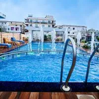 Holiday Beach Resort !! Beach Distance 50 Mts !!, hôtel à Mandarmoni