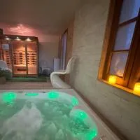 Gîte au Coeur du Jura entre Comté et Vin jaune, Gîte Vin Jaune, hotel u gradu Chamole