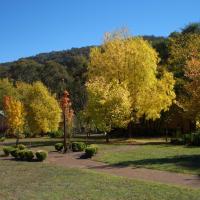 Willowlake Cottages, hotel en Howqua