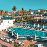 Feniks Priority Hotel, hotelli kohteessa Okurcalar