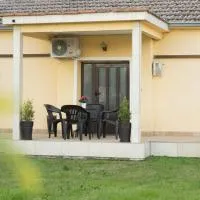 Garden Paradise in Megalochori Trikala、トリカラのホテル