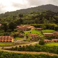 Hotel Montaña Monteverde, hotel em Monteverde