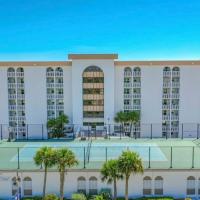 Beach Oasis 601 Gorgeous Ocean front Ocean view for 10 sleeps up to 14, hotel di Daytona Beach Shores, Daytona Beach