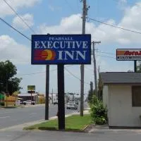 Executive Inn Pearsall, hotel v destinácii Pearsall