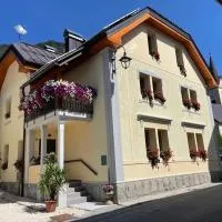 AFFITTACAMERE ALLE ALPI, hotelli kohteessa Malborghetto Valbruna