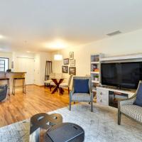 Portland Condo with Hot Tub Access, Near Downtown!, hotel in Old Town Chinatown Portland, Portland