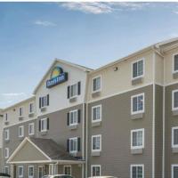 Days Inn & Suites by Wyndham Rochester Mayo Clinic South, hotel near Rochester International Airport - RST, Rochester