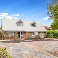 Sandy Feet Retreat, hotel near Busselton Regional Airport - BQB, Geographe