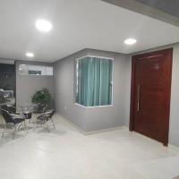 Casa TOP 1 Suite e 2 Quartos todos com Ar Condicionado, hotel cerca de Aeropuerto de Guanambi - GNM, Guanambi