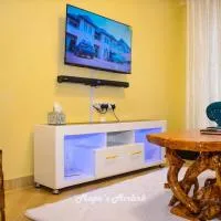 Mupa's Luxury Condo II BnB, hotel din Nyahururu