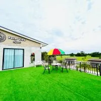 Farm View Resort @Uthai Thani ฟาร์มวิว รีสอร์ท อุทัยธานี, hotel i Nong Khayang