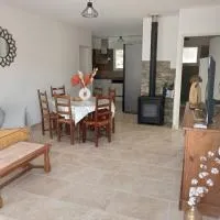 Maison calme, hotel La Bastide-Puylaurent-ban