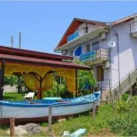 Villa Rezos, Hotel in Rezovo