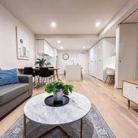 Close To Mel Uni 2br 2ba Parking Balconywifigy, hotel in North Melbourne, Melbourne