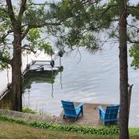 LakePlace Bed & Breakfast, hotel din Dresser