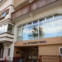 ホテルサンモリッツ志賀, hotel di Shiga Kogen