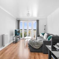 OnSiteStays - Cosy 2-Bedroom Apartment with Free Parking, Wi-Fi & London Links