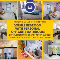 Luxurious Double Rooms with Private Bath and Free Breakfast, Wi-fi