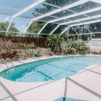 Entire home, heated pool, just 10 min to beach!