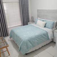 Overport Durban Halaal Accommodation "No Alcohol Strictly Halaal No Parties" Entire Luxury Apartment, 2 Bedroom, 4 Sleeper, Self Catering, 300m from Musjid Al Hilaal, hotel di Sydenham, Durban