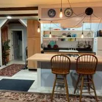 The Apartment at Sky Hollow、Rochesterのホテル