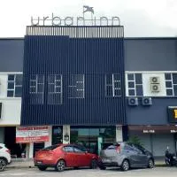 Urban Inn, Serai Wangi, отель в городе Padang Serai