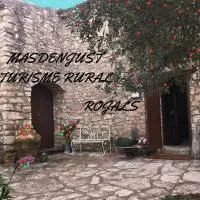 Masiadenjust, ξενοδοχείο σε Rojals