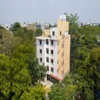 Hotel Vinayaga Tiruppur, hótel í Tiruppūr