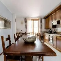 Garden House Fiera Milano โรงแรมในเปโร