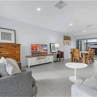 Brand New Home In Oran Park, hotell i nærheten av Camden lufthavn - CDU i Narellan